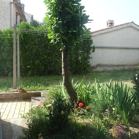 Casa Bianca Lägenhet Medulin Exteriör bild